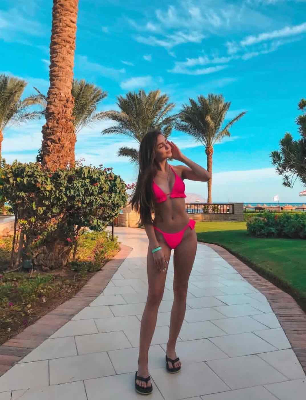 Escort in Paris, Luxury escort in Paris, Elite escort Paris, russian girls in paris, VIP escort in Paris, Elite escort in Paris, high class escort Paris