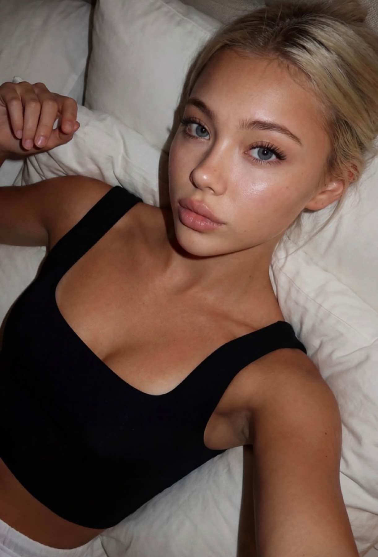 Escort in Paris, Luxury escort in Paris, Elite escort Paris, russian girls in paris, VIP escort in Paris, Elite escort in Paris, high class escort Paris